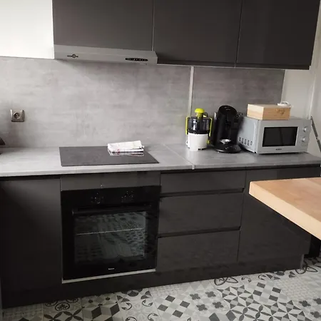 Grand Pour Max 11 Personnes * Brest
