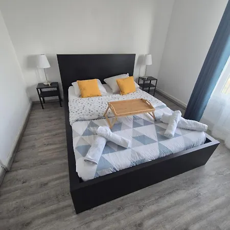 Grand Pour Max 11 Personnes Apartamento Brest