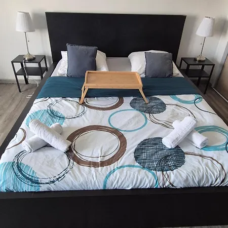 Grand Pour Max 11 Personnes * Brest
